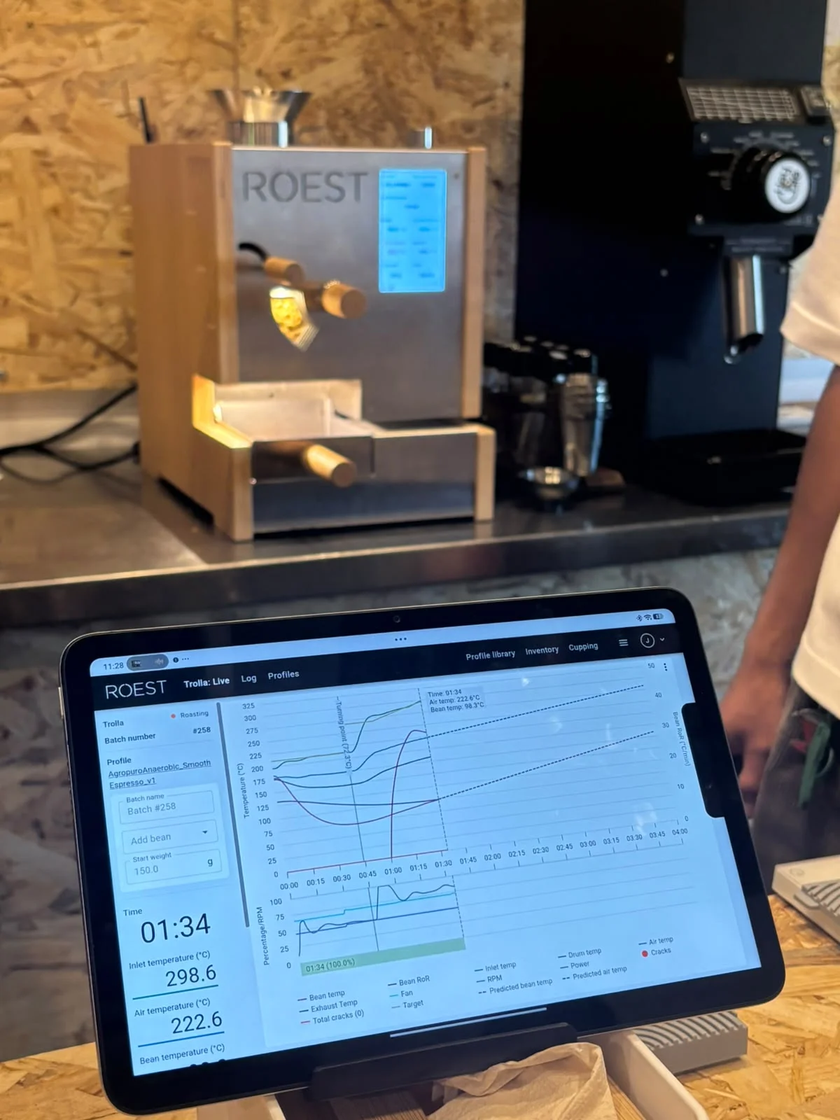 Roast profile displayed beside the coffee roaster